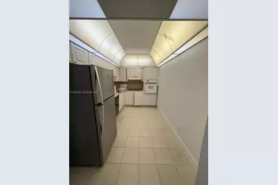 19390 Collins Ave #1623, Sunny Isles Beach, FL 33160 - Photo 13