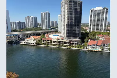 19390 Collins Ave #1623, Sunny Isles Beach, FL 33160 - Photo 3