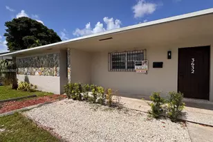 3630 SW 87th Ave, Miami, FL 33165 - Photo 3