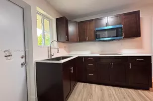 3630 SW 87th Ave, Miami, FL 33165 - Photo 7