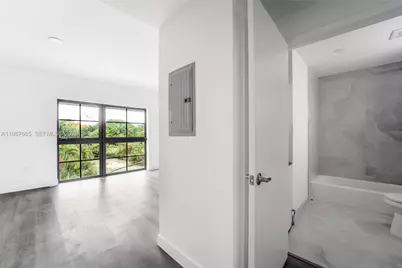 1165 NW 8th Ave #101, Miami, FL 33136 - Photo 7