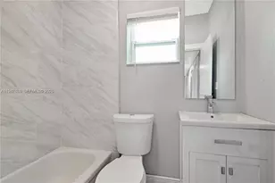 327 SW 20th St, Fort Lauderdale, FL 33315 - Photo 11