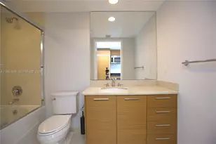 50 Biscayne Blvd, Miami, FL 33132 - Photo 13