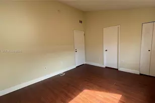 6205 Kendale Lakes Circle, Miami, FL 33183 - Photo 15