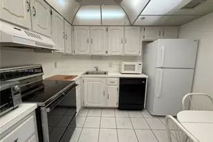 3912 S Ocean Blvd, Highland Beach, FL 33487 - Photo 11