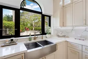 16255 SW 82nd Ave, Palmetto Bay, FL 33157 - Photo 21