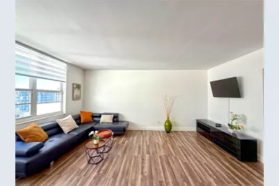 100 Lincoln Rd #901, Miami Beach, FL 33139 - Photo 3