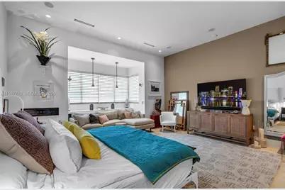 140 Hampton Ln, Key Biscayne, FL 33149 - Photo 15