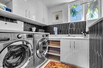 140 Hampton Ln, Key Biscayne, FL 33149 - Photo 25