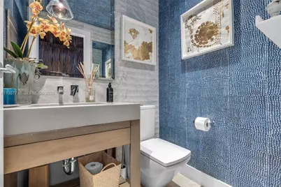 140 Hampton Ln, Key Biscayne, FL 33149 - Photo 11