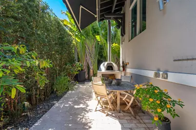 140 Hampton Ln, Key Biscayne, FL 33149 - Photo 31