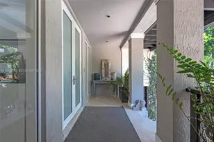 140 Hampton Ln, Key Biscayne, FL 33149 - Photo 35