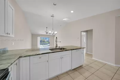 2032 NE 6th St, Other City - In The State Of Florida, FL 33909 - Photo 19