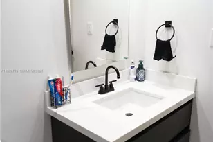 13155 Ixora Ct, North Miami, FL 33181 - Photo 21