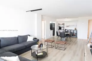 13155 Ixora Ct, North Miami, FL 33181 - Photo 3