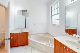 686 NE 21st Ave, Homestead, FL 33033 - Photo 37