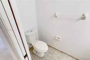 686 NE 21st Ave, Homestead, FL 33033 - Photo 17