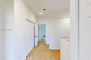 686 NE 21st Ave, Homestead, FL 33033 - Photo 19