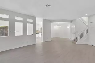 11407 Lakeview Dr, Coral Springs, FL 33071 - Photo 19