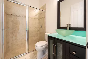 8513 NW 41 St, Cooper City, FL 33024 - Photo 5