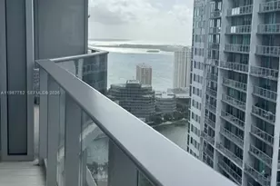 77 SE 5th St, Miami, FL 33131 - Photo 7