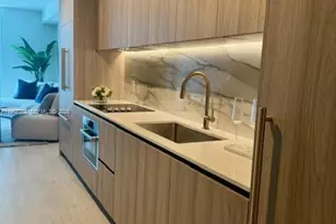 77 SE 5th St, Miami, FL 33131 - Photo 3