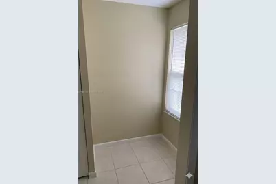 1033 Coral Club Dr #1033, Coral Springs, FL 33071 - Photo 5