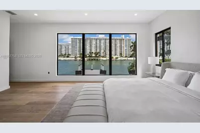 5661 Pine Tree Dr #0, Miami Beach, FL 33140 - Photo 31