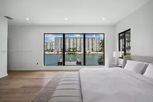 5661 Pine Tree Dr, Miami Beach, FL 33140 - Photo 31