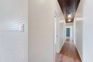 3826 Oak Ave, Miami, FL 33133 - Photo 13