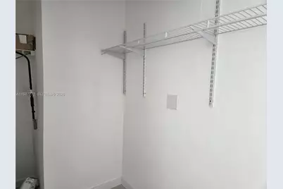 1700 NE 191st St #100, Miami, FL 33179 - Photo 23