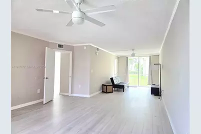 1700 NE 191st St #100, Miami, FL 33179 - Photo 7