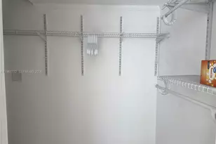 1700 NE 191st St, Miami, FL 33179 - Photo 17