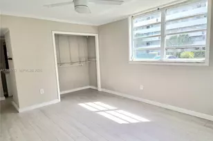 1700 NE 191st St, Miami, FL 33179 - Photo 15