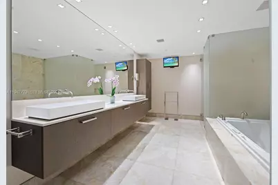 3535 Hiawatha Ave #502, Miami, FL 33133 - Photo 17