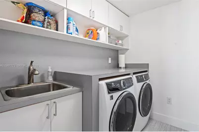 3535 Hiawatha Ave #502, Miami, FL 33133 - Photo 29