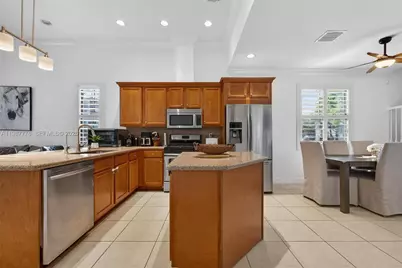 12490 NW 33rd St, Sunrise, FL 33323 - Photo 15