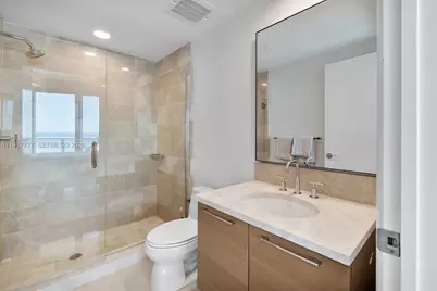 17001 Collins Ave #2702, Sunny Isles Beach, FL 33160 - Photo 19