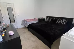 8925 W 35th Ct, Hialeah, FL 33018 - Photo 11