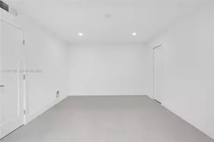 18181 NE 31st Ct, Aventura, FL 33160 - Photo 19