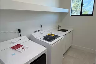 102 Pl SW 18340, Perrine, FL 33157 - Photo 13