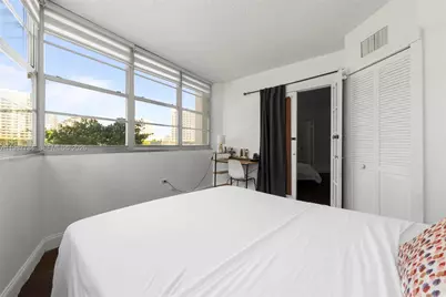 801 Brickell Bay Dr #361, Miami, FL 33131 - Photo 21