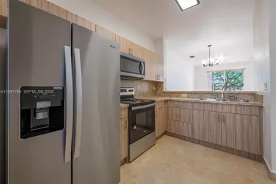 7200 NW 177th St #109-7, Hialeah, FL 33015 - Photo 3