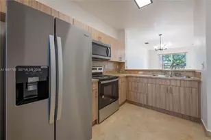 7200 NW 177th St, Hialeah, FL 33015 - Photo 3