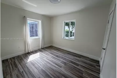 8747 NW 36th Ave, Miami, FL 33147 - Photo 9