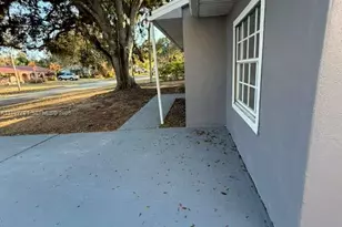 4030 School Cir, Labelle, FL 33935 - Photo 7