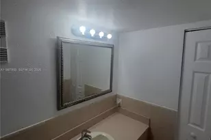 7151 Miami Lakes Dr, Miami Lakes, FL 33014 - Photo 11