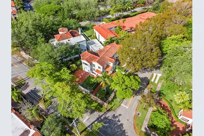 1900 Pizarro St, Coral Gables, FL 33134 - Photo 83