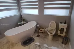 6421 SW 56th St, South Miami, FL 33155 - Photo 23