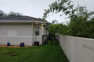 6421 SW 56th St, South Miami, FL 33155 - Photo 3